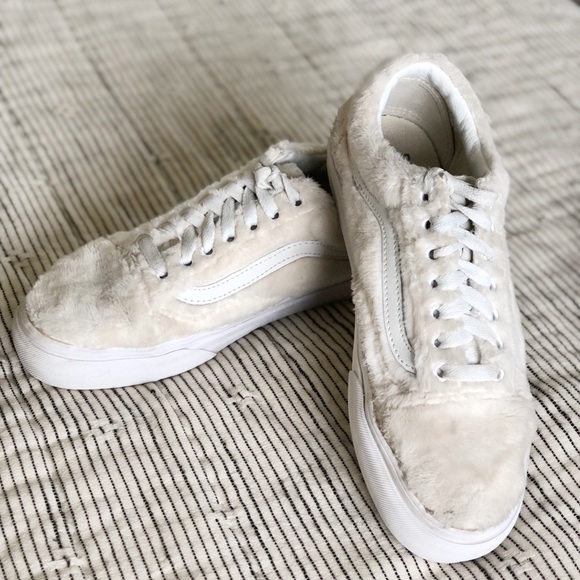 vans fuzzy shoes